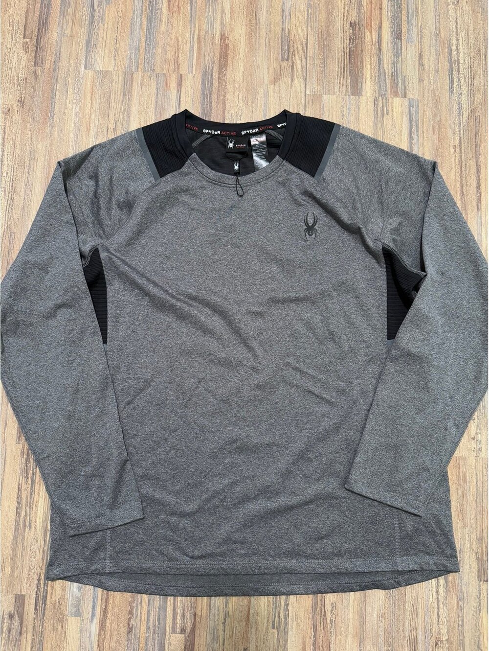 Spyder long sleeve (thick) men’s large NWOT